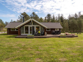 Holiday Home Gottfrede - 600m from the sea by Interhome